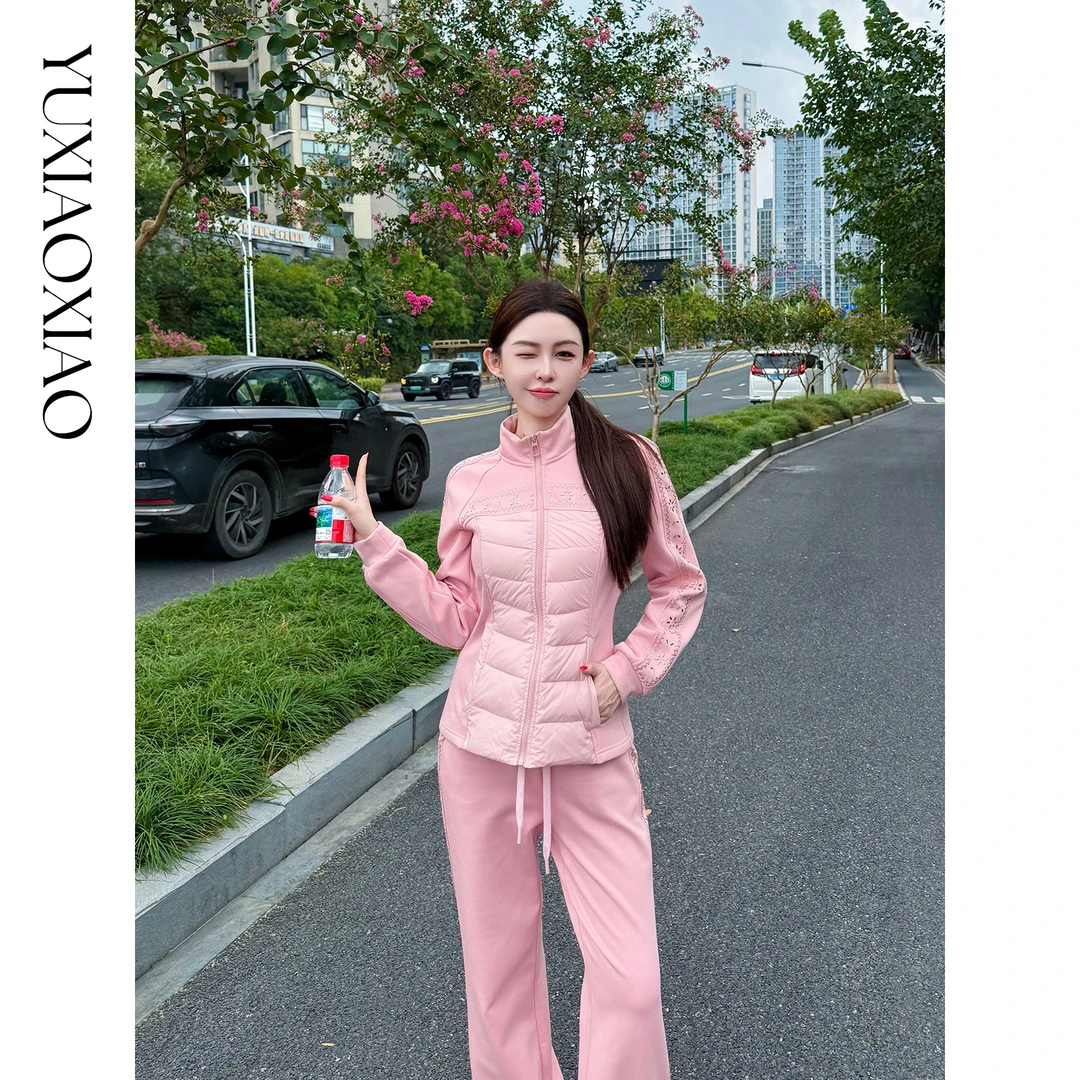 余潇潇【活力雪场】时尚烫钻立领绒羽拼接加绒上衣&直筒裤运动套装