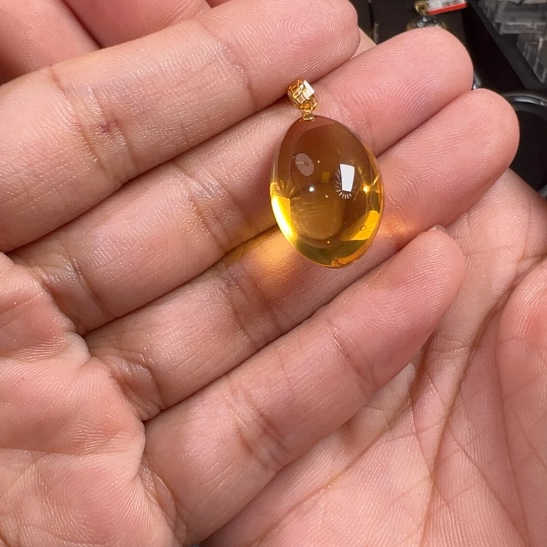 颈饰18K金镶嵌水晶JP52797