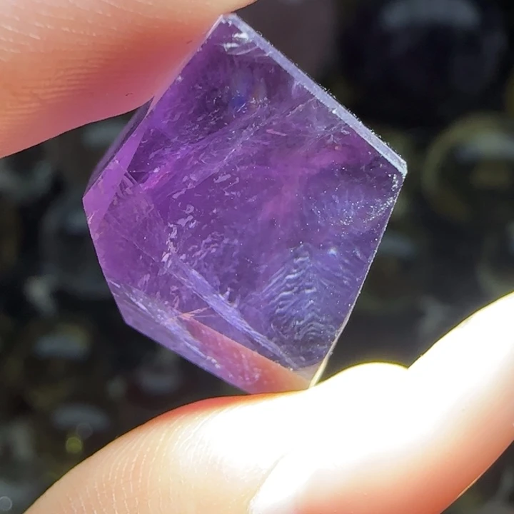 未镶嵌水晶摆件e547