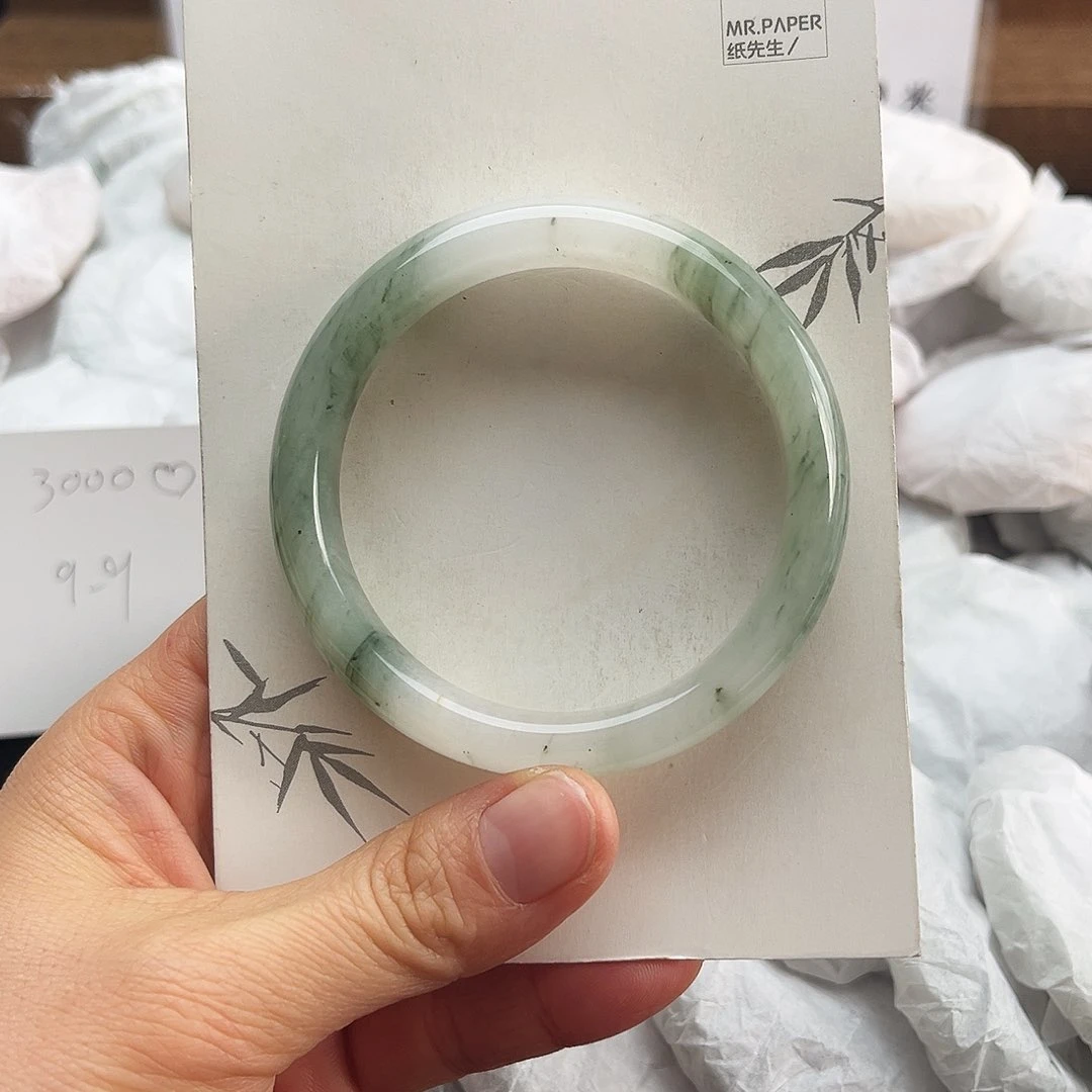 未镶嵌手镯石英质玉10