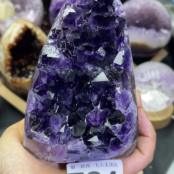 大型摆件（非配饰）紫晶未镶嵌