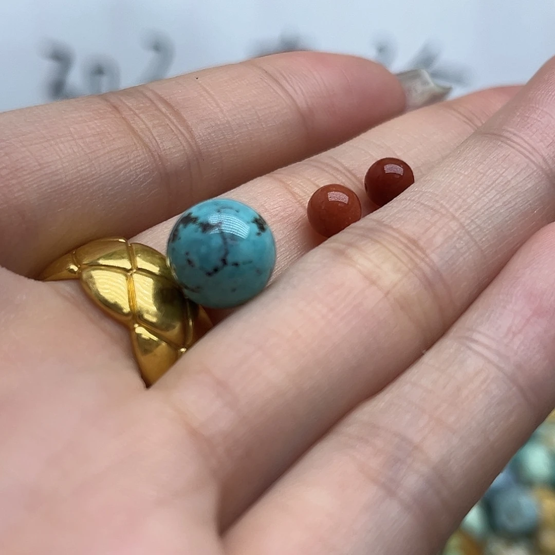 南红玛瑙未镶嵌珠宝奇石