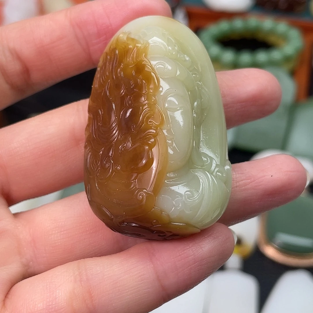 和田玉未镶嵌挂件