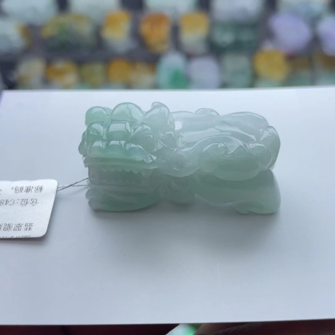 翡翠颈饰未镶嵌貔貅
