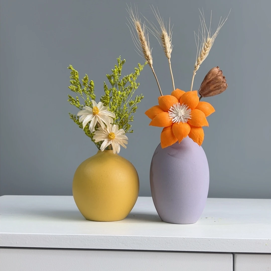 摆件陶瓷小花瓶摆件含花总高约20-30cm