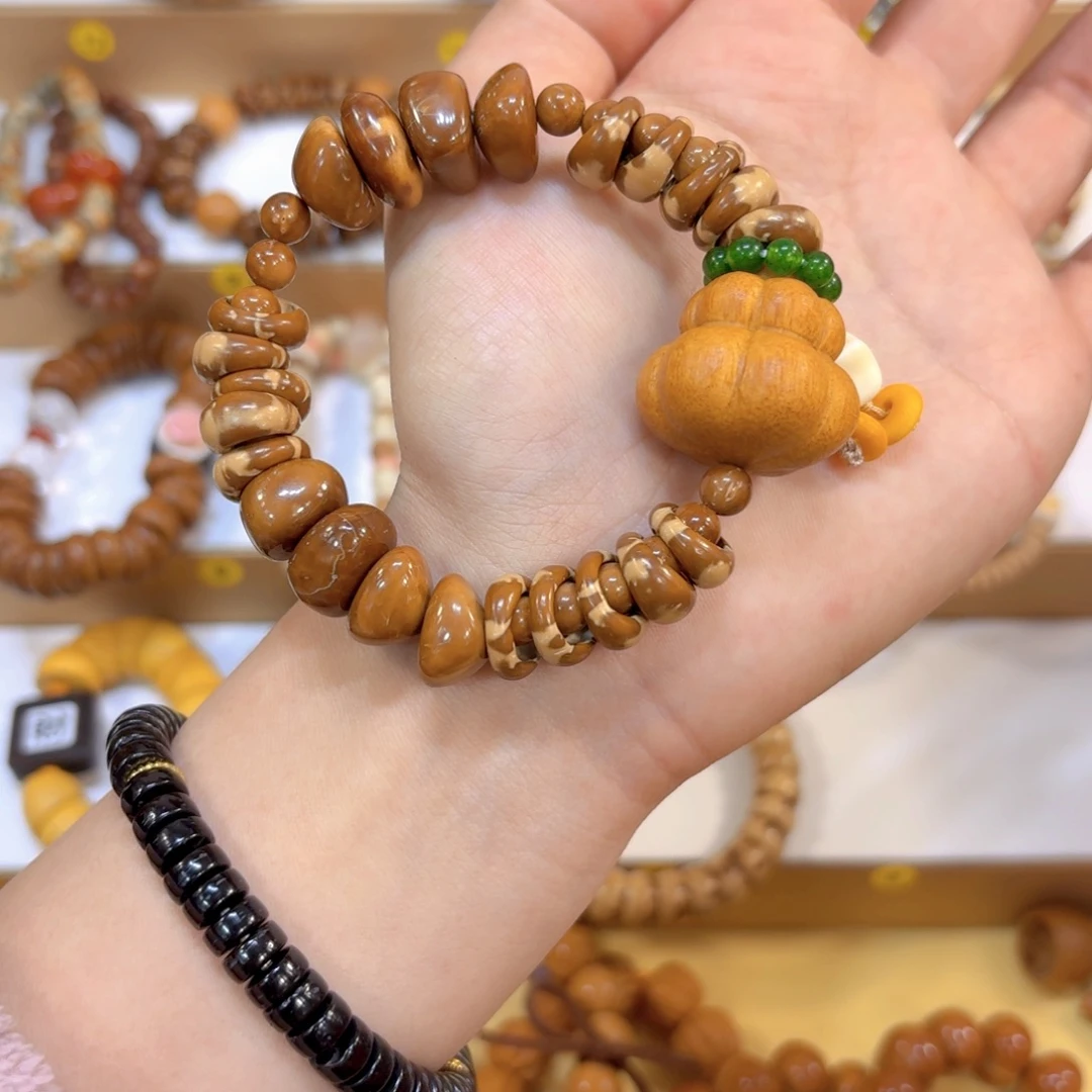 吊坠星月菩提甜甜圈花皮大肠