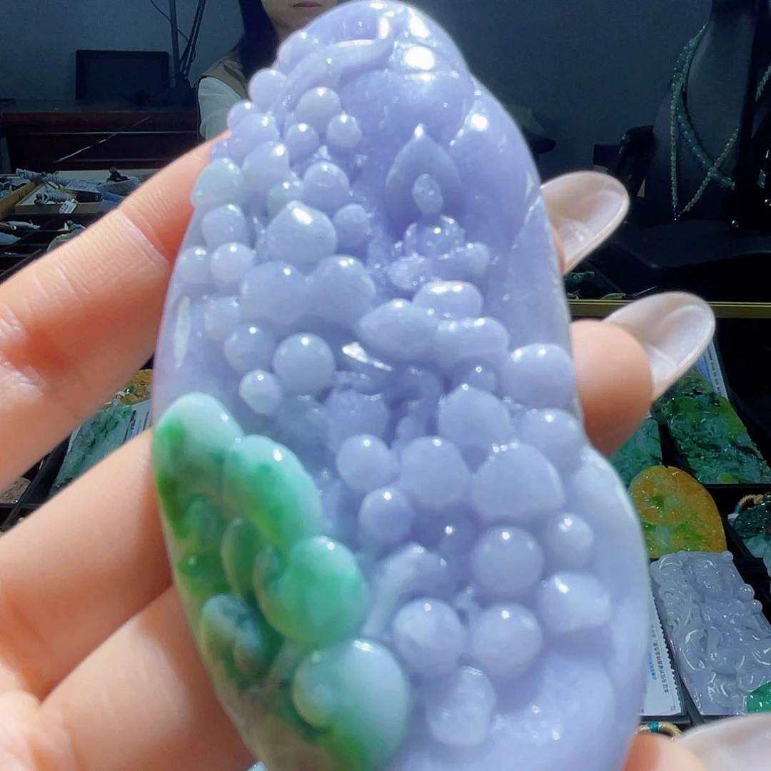 颈饰未镶嵌翡翠一