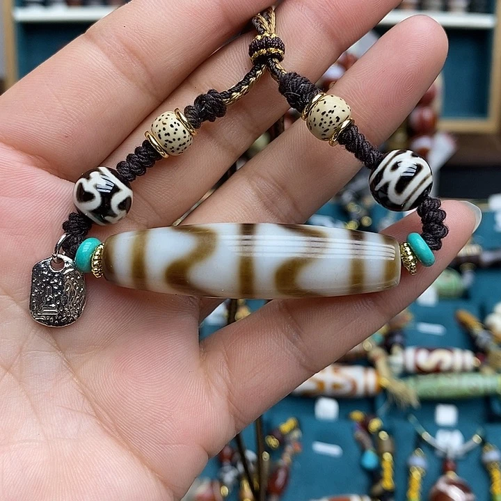 玛瑙/玉髓颈饰合金