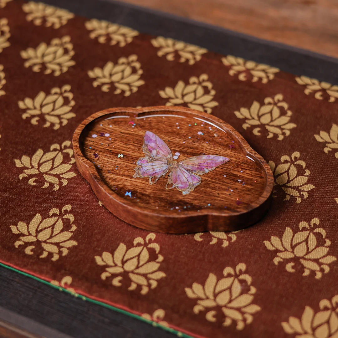 【小田甄陶】小海棠粉蝶茶盘 12.5*9*1.5（q9455）