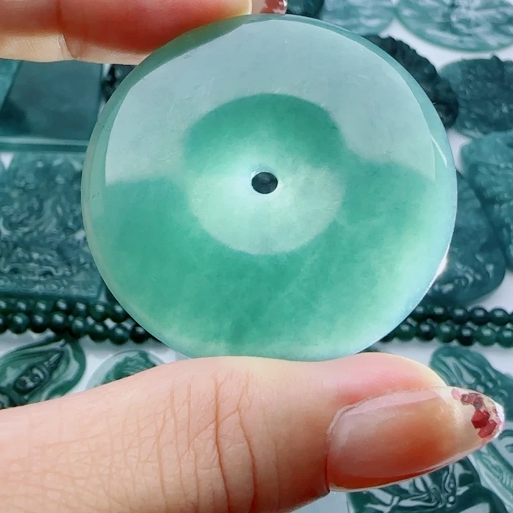 翡翠未镶嵌颈饰多样性发货天然A货翡翠