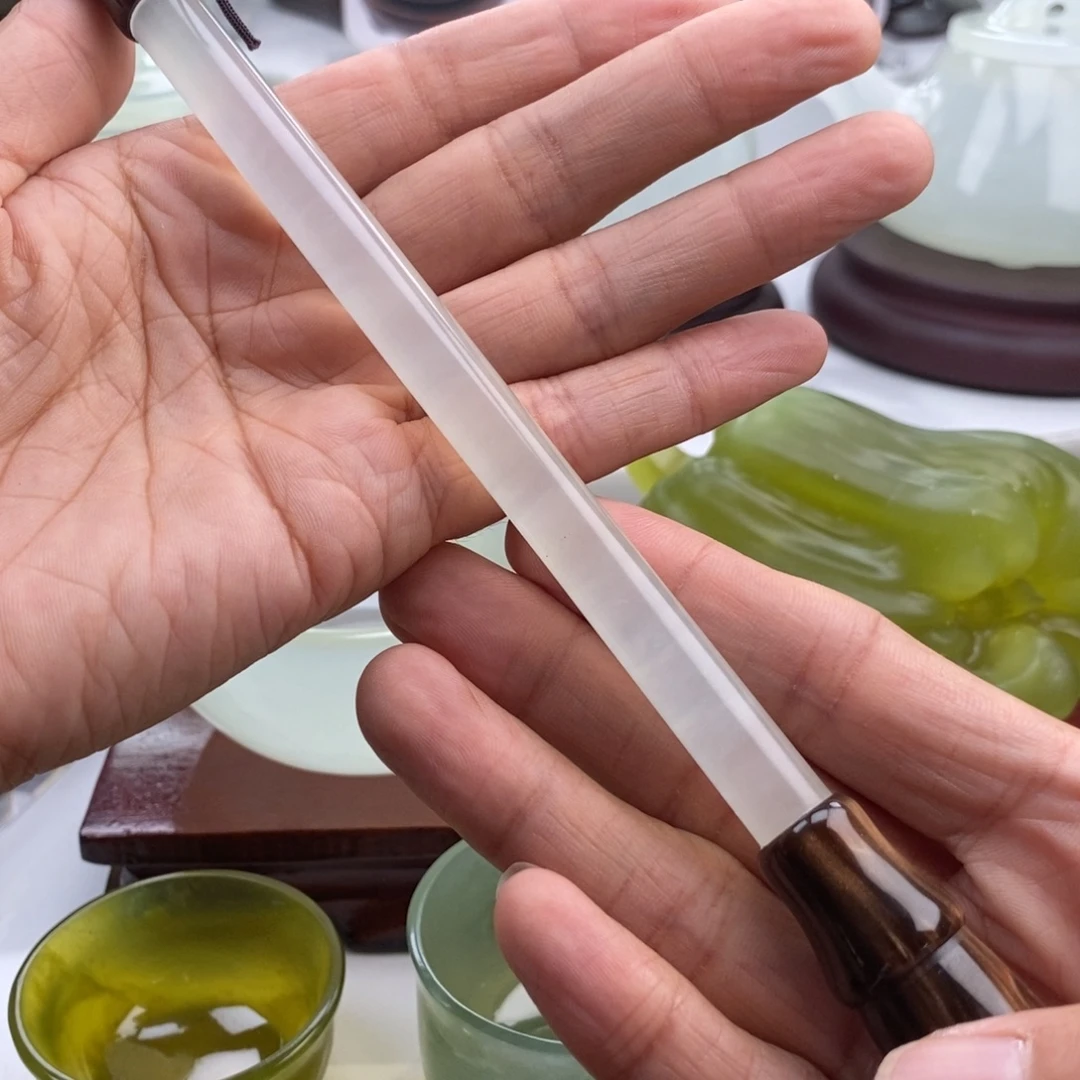 未镶嵌岫玉四大名玉毛笔
