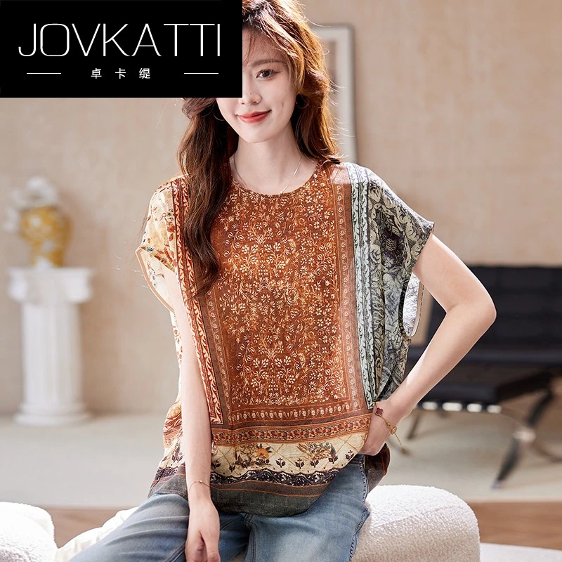 圆领蝙蝠袖印花上衣夏季洋气针织时尚镂空百搭宽松大码波嬉风女装