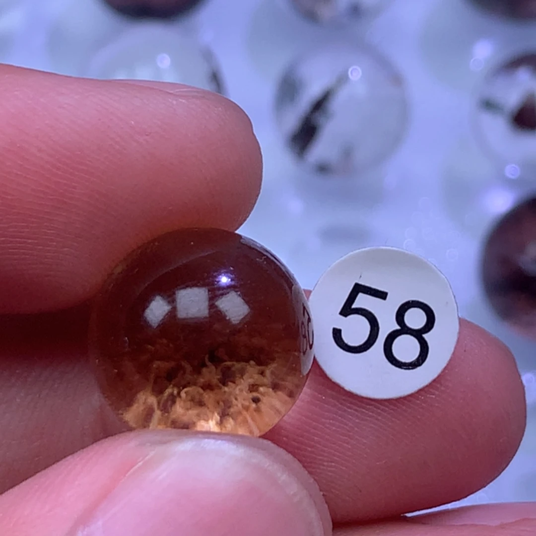 未镶嵌颈饰水晶?*比