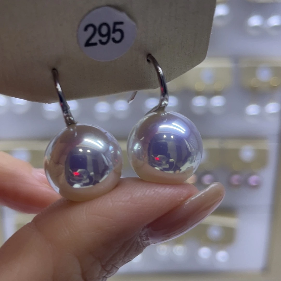 淡水珍珠银S925镶嵌耳饰