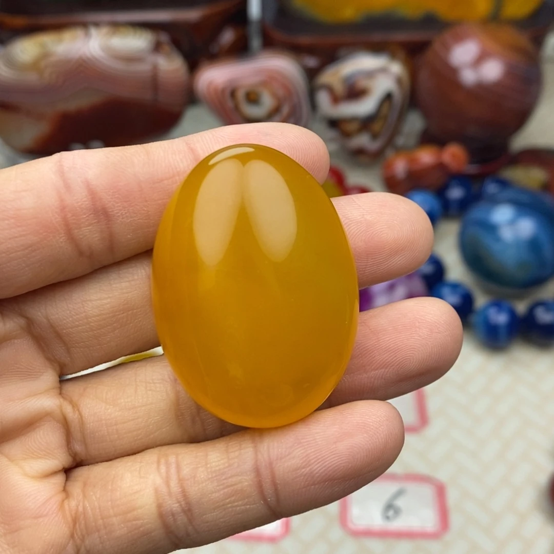 戊***辰玛瑙/玉髓未镶嵌颈饰
