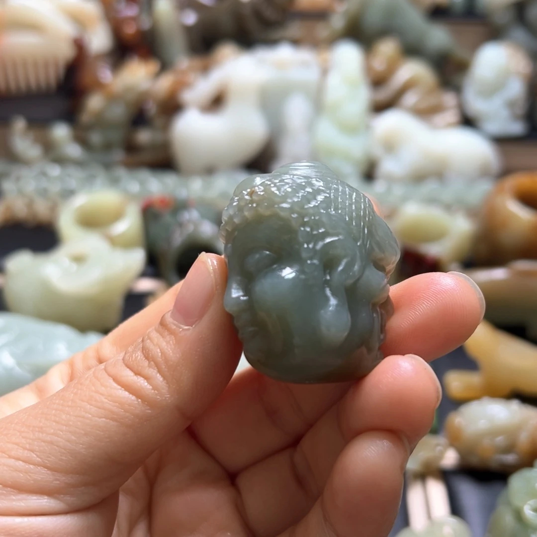 和田玉（糖玉）颈饰未镶嵌