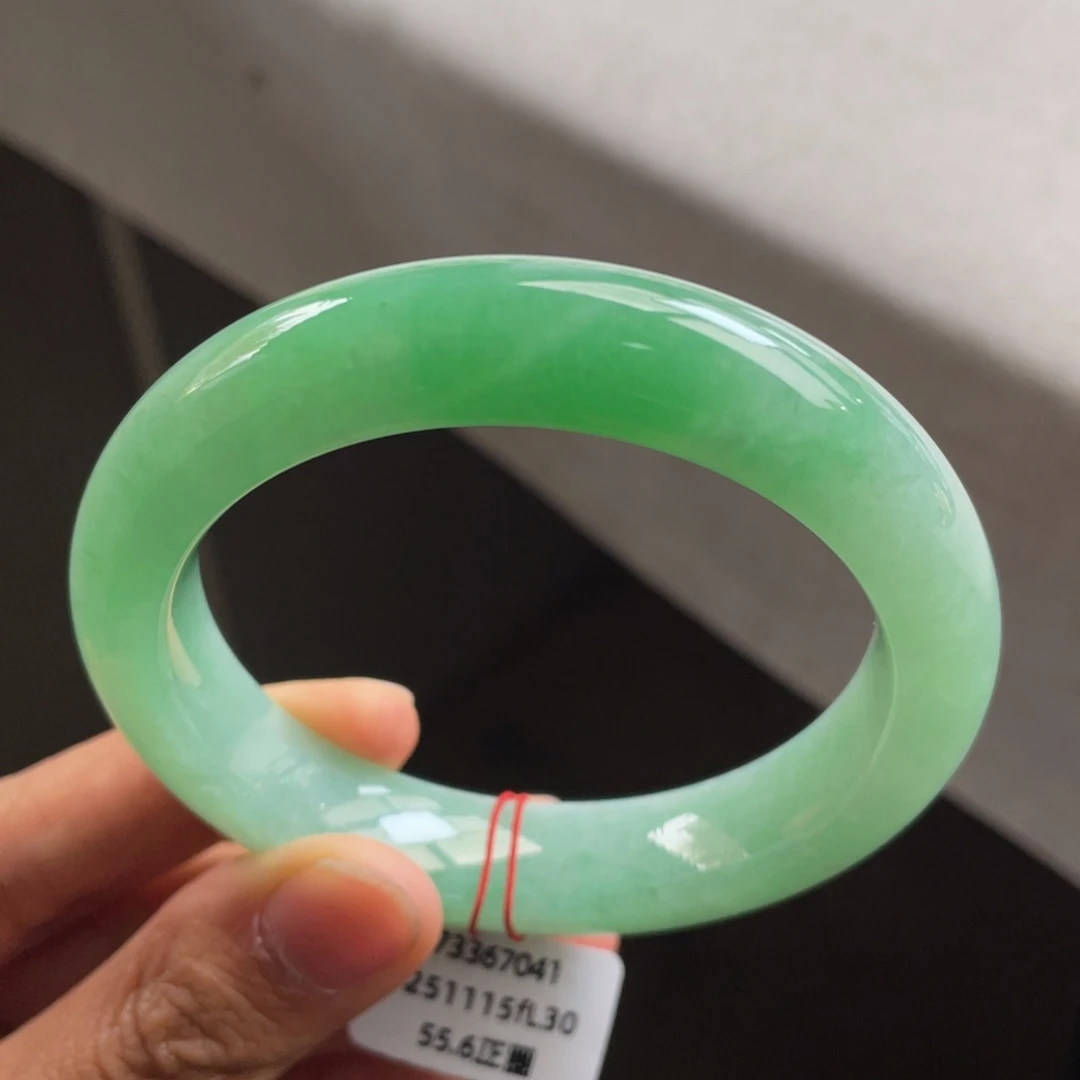 翡翠未镶嵌手镯满果绿手镯【强推】