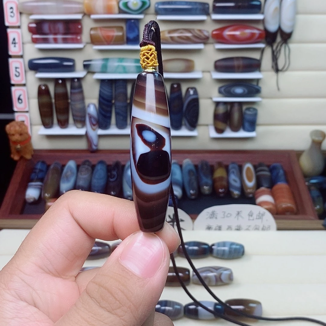 枫***哥玛瑙/玉髓未镶嵌颈饰