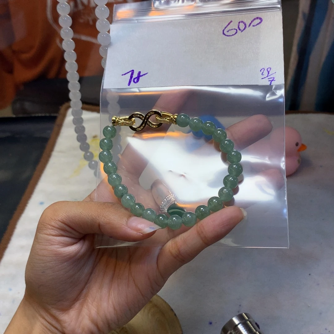 定制翡翠未镶嵌天然缅甸翡翠