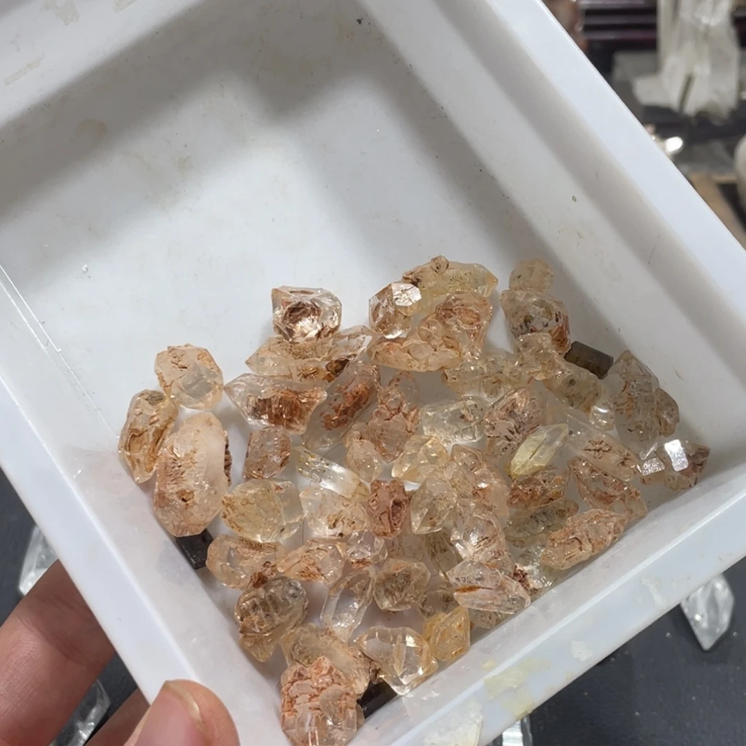 珠宝半成品未镶嵌水晶