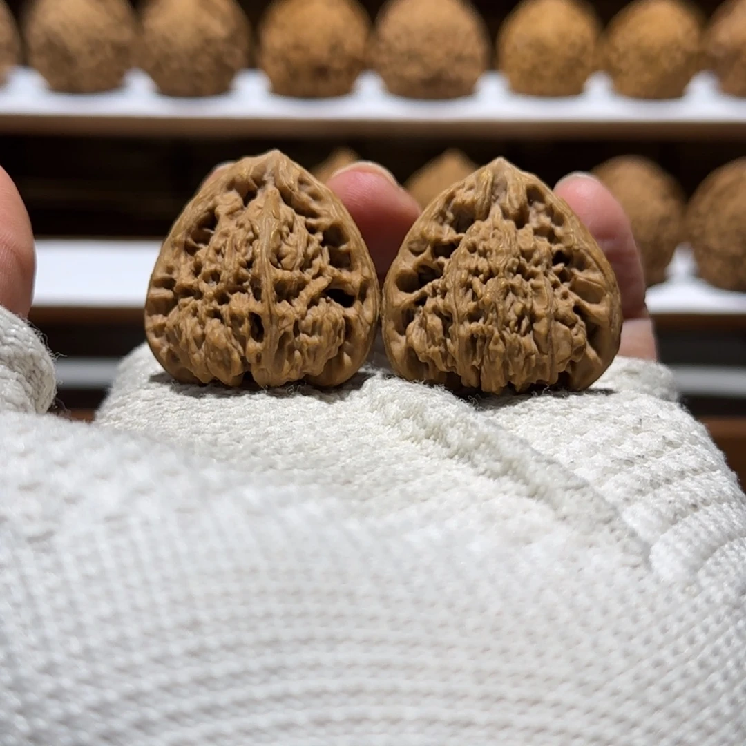 吊坠文玩核桃涿鹿正三角佛肚