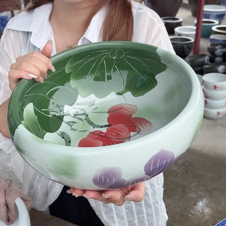 瓷片直径32厘米高15……