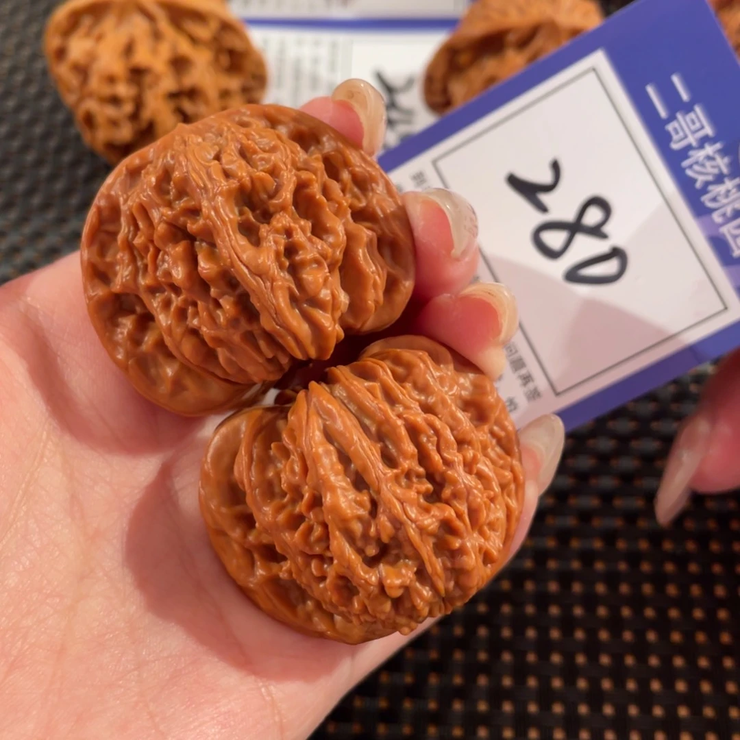 文玩核桃把件280号41尺楼