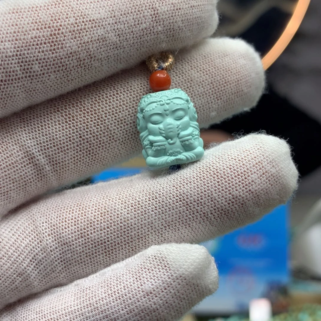 绿松石挂件未镶嵌