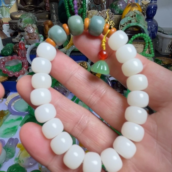 手串滴血莲花菩提