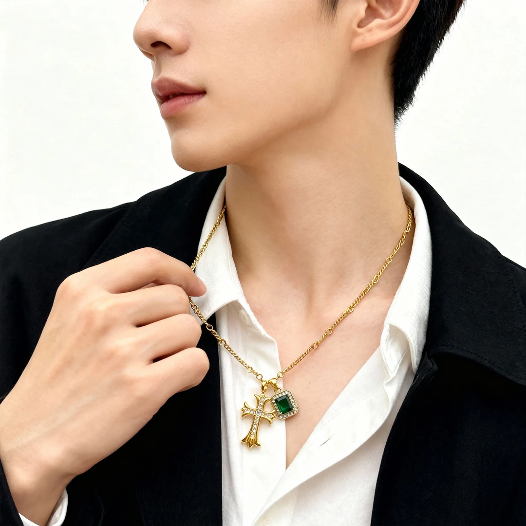 钛钢项链 K罗十字架街头欧美嘻哈钛钢百搭配饰吊坠轻奢潮流项链