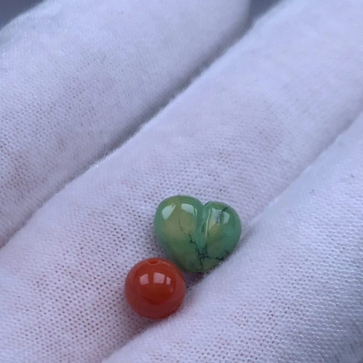 南红玛瑙未镶嵌珠宝奇石