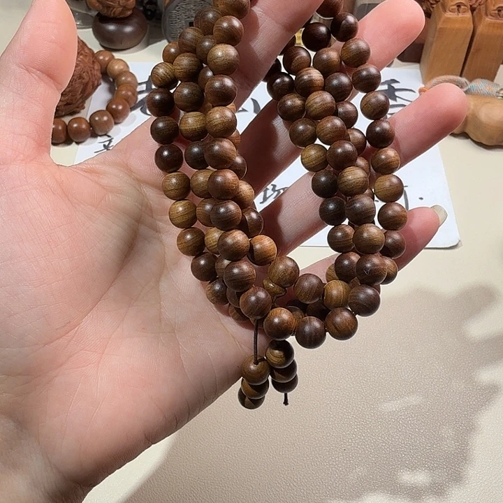 檀香木印度迈索尔老山檀香黑金0.8/108横纹沉水高货