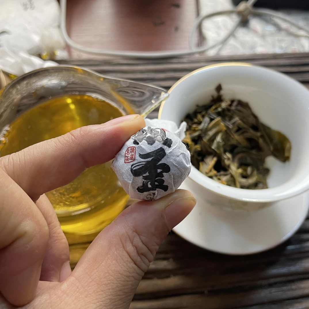 【冰岛坝歪古树龙珠】2021年春古树龙珠普洱茶生茶