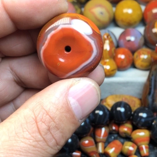 玛瑙/玉髓颈饰合金?***习