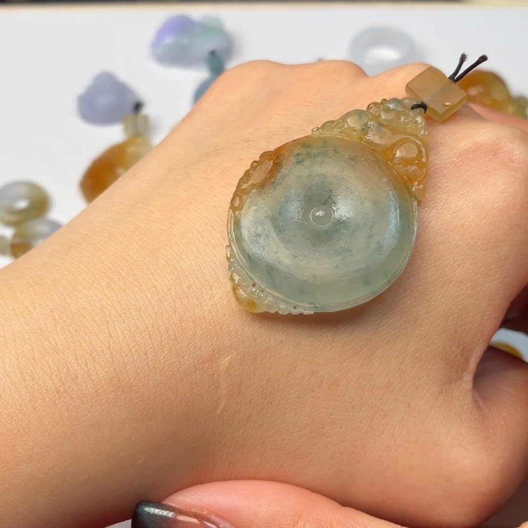 定制翡翠未镶嵌仿古扣