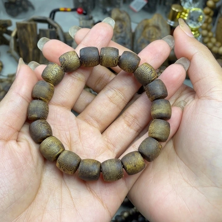 手串沉香乌身鼓珠单圈