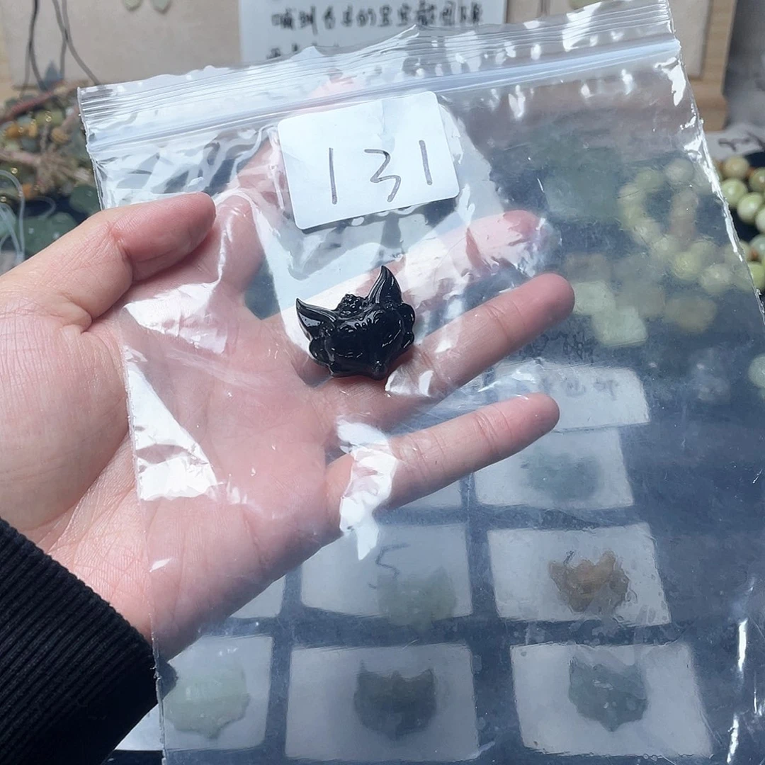 蛇纹石玉颈饰未镶嵌C****G