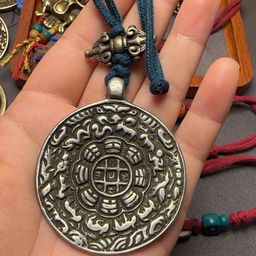 星***月泥塑藏传牌子…………