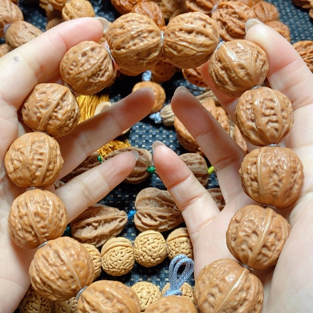 文玩核桃手串元宝