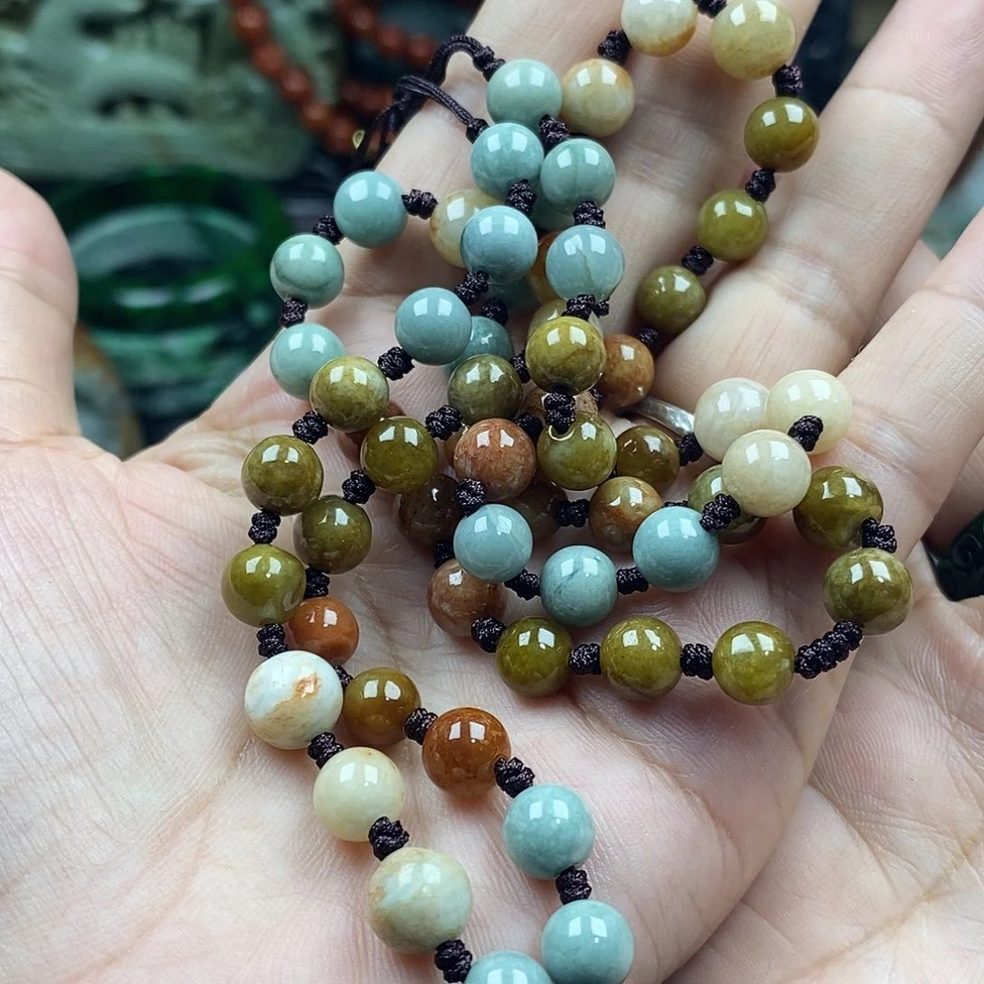 颈饰未镶嵌翡翠长项链