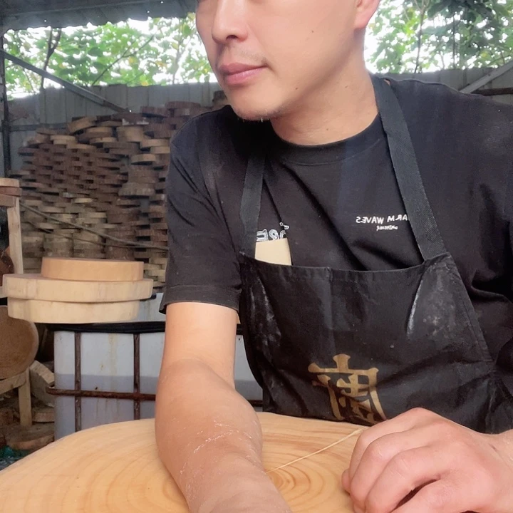 这***水木A银杏木菜板原木整切