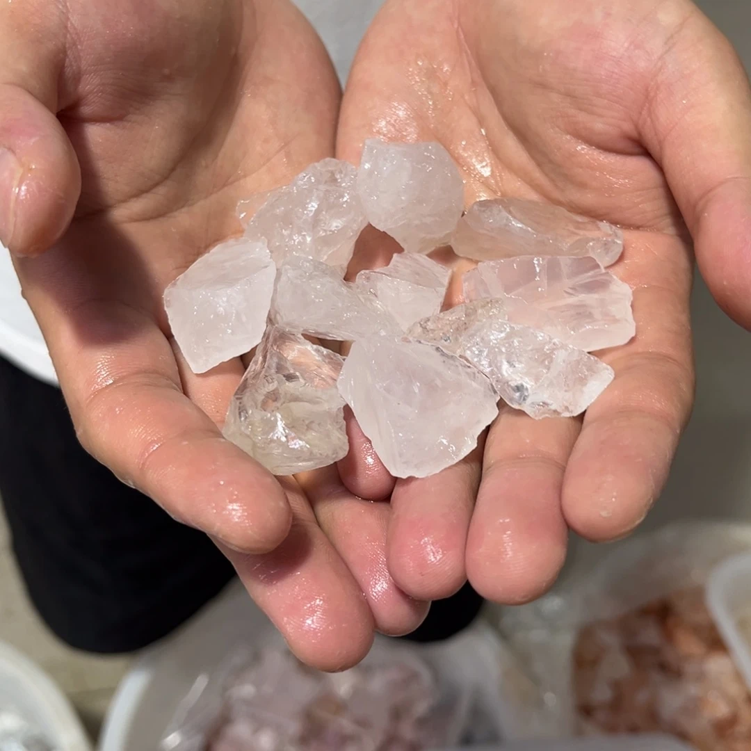 水晶珠宝半成品未镶嵌200克多样性发其一微瑕