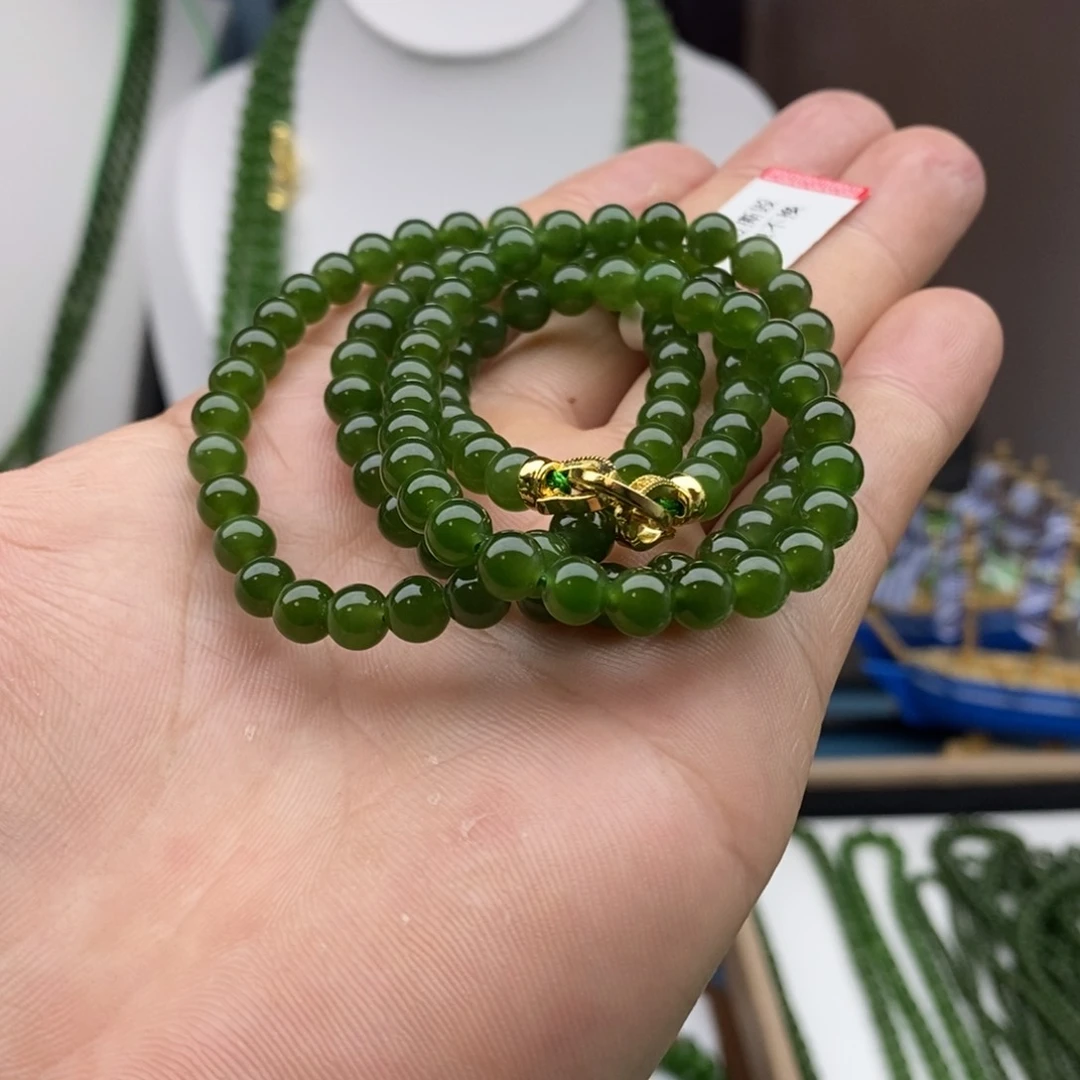 和田玉（碧玉）颈饰未镶嵌不****4卡六 深菠菜