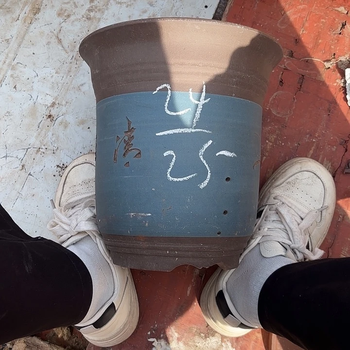 紫砂花盆紫砂的颜色