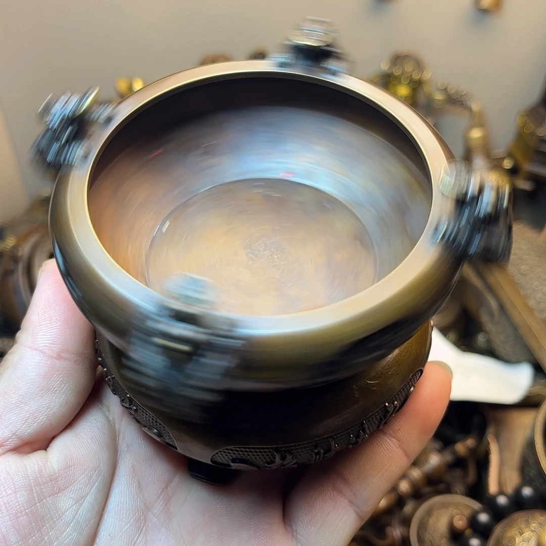 精美铜器工艺品等