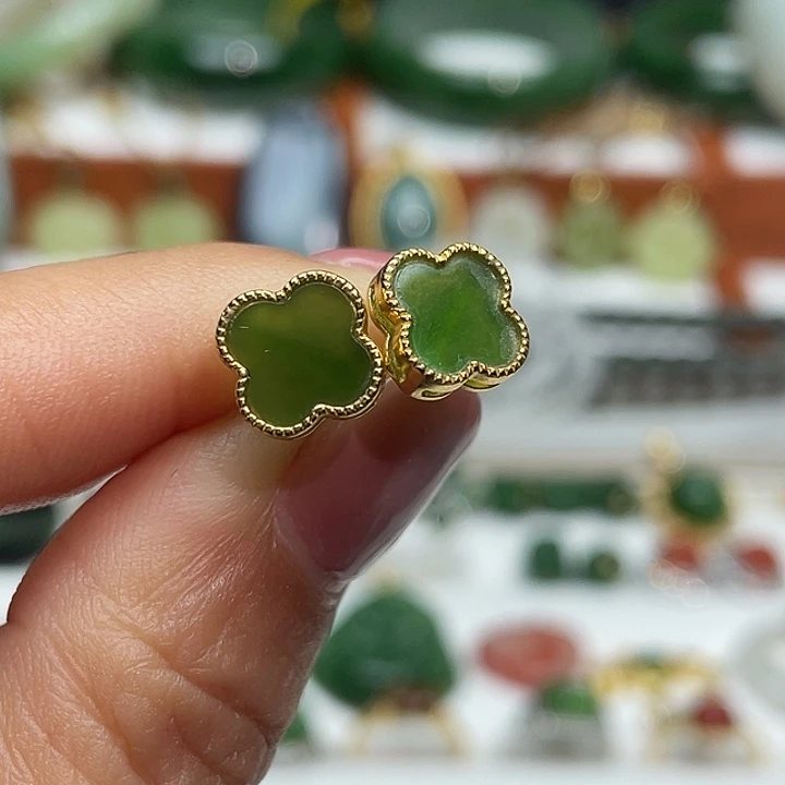 和田玉（碧玉）银S925镶嵌耳饰颜色多样性发货