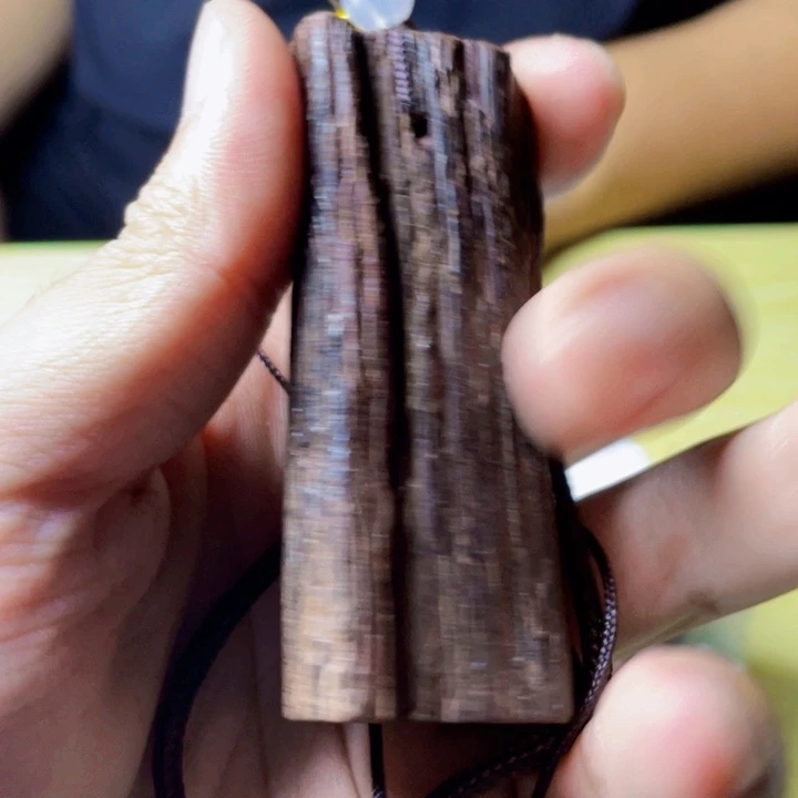 无非金属降真香香