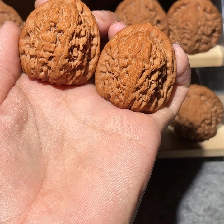 分***寸文玩核桃吊坠666，