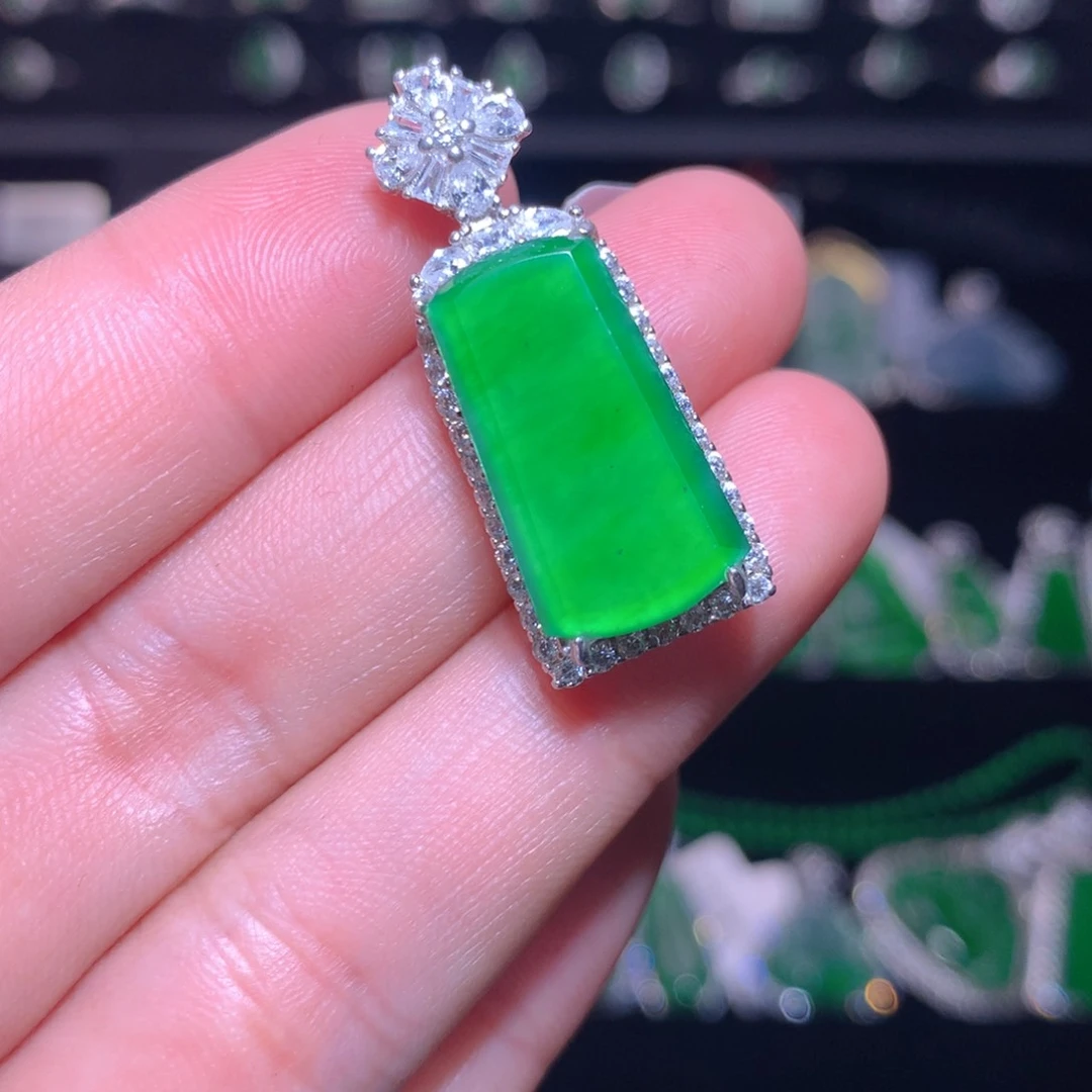 【闪购商品】翡翠银S925镶嵌颈饰天然翡翠