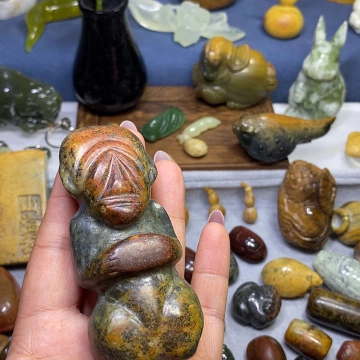 岫岩河磨玉（透闪石质玉）未镶嵌把件